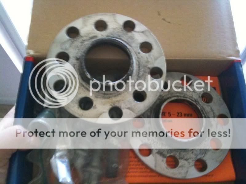 H&R 15mm hubcentric spacers with ball seat bolts VW Vortex